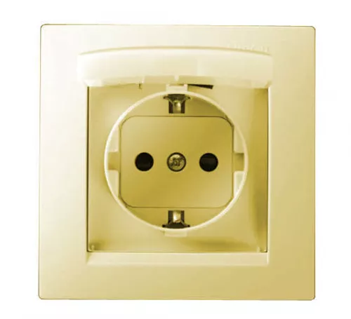 Розетка 1-м СП Simon15 с защ. крышкой защ. шторки с заземл. IP44 сл. кость Simon 1590450-031 Розетка 1-м СП Simon15 с защ. крышкой защ. шторки с заземл. IP44 сл. кость Simon 1590450-031