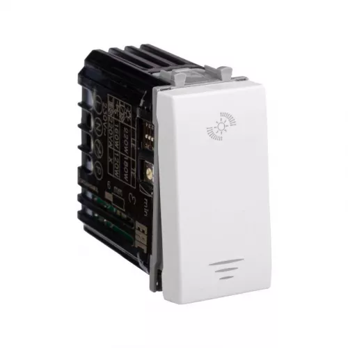 Диммер кнопочный 1мод. 16А Avanti "Белое облако" для LED ламп DKC 4400341 фото 2 Диммер кнопочный 1мод. 16А Avanti "Белое облако" для LED ламп DKC 4400341 фото 2