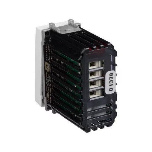 Диммер кнопочный 1мод. 16А Avanti "Белое облако" для LED ламп DKC 4400341 фото 4 Диммер кнопочный 1мод. 16А Avanti "Белое облако" для LED ламп DKC 4400341 фото 4
