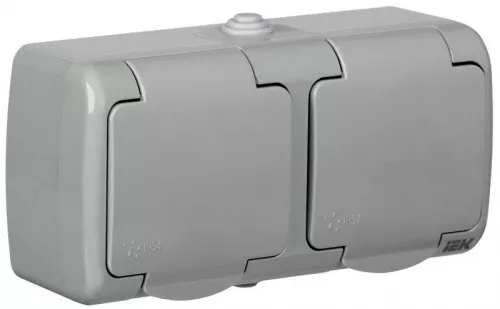 Розетка 2-м ОП AQUATIC 16А IP54 РСш22-2-А с защ. крышкой с заземл. IEK ERA22-K03-16-54