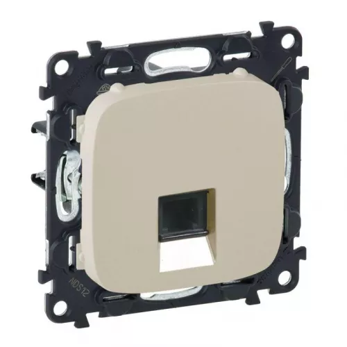 Механизм розетки комп. 1-м Valena Allure RJ45 CAT.5E UTP с лицевой панелью сл. кость Leg 753840 фото 4 Механизм розетки комп. 1-м Valena Allure RJ45 CAT.5E UTP с лицевой панелью сл. кость Leg 753840 фото 4