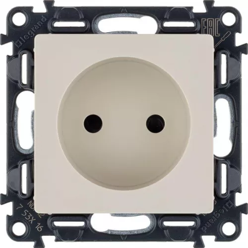 Механизм розетки 1-м СП Valena Life 16А IP20 250В 2P защ. шторки безвинт. клеммы с лицев. панелью сл. кость Leg 753516 Механизм розетки 1-м СП Valena Life 16А IP20 250В 2P защ. шторки безвинт. клеммы с лицев. панелью сл. кость Leg 753516
