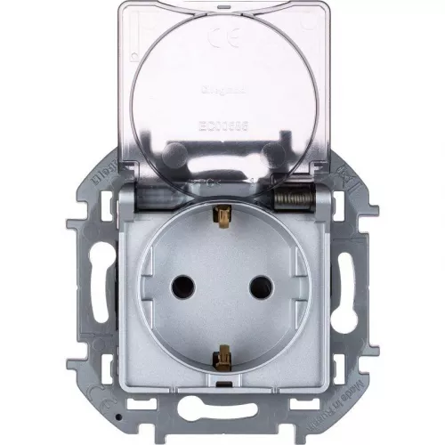 Механизм розетки 1-м СП Inspiria 16А IP44 250В 2P+E защ. шторки с крышкой немецк. стандарт алюм. Leg 673742 Механизм розетки 1-м СП Inspiria 16А IP44 250В 2P+E защ. шторки с крышкой немецк. стандарт алюм. Leg 673742
