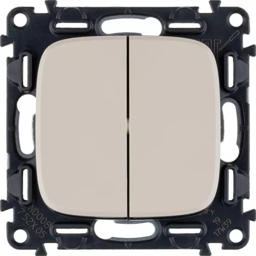 Механизм выключателя 2-кл. СП Valena Allure 10А IP20 250В с лиц. панелью безвинт. зажимы сл. кость Leg 752805 Механизм выключателя 2-кл. СП Valena Allure 10А IP20 250В с лиц. панелью безвинт. зажимы сл. кость Leg 752805