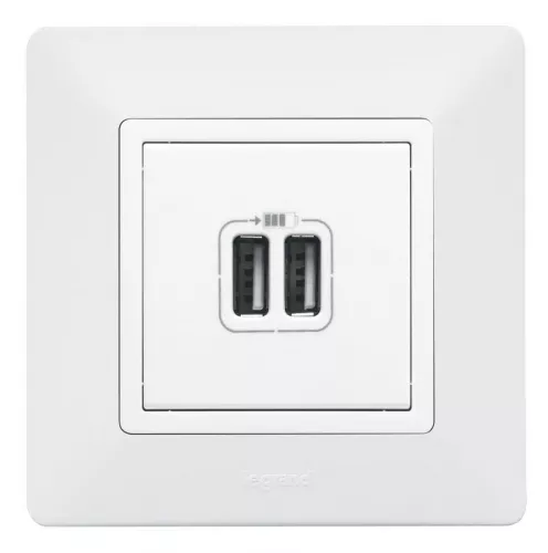 Механизм розетки USB Valena Life 2 разъема 240В/5В 2400мА с лиц. панелью бел. Leg 753412 фото 4